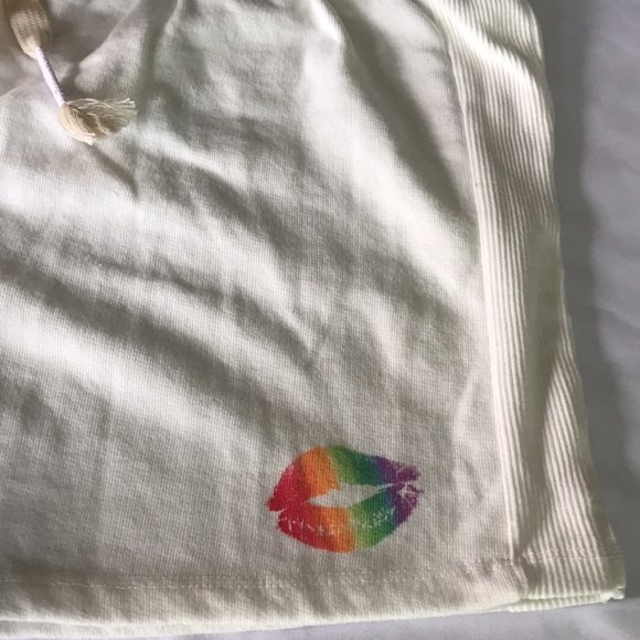 Wildfox Miami Pride Shorts Rainbow Kiss in Vanilla - Picture 6 of 15